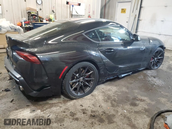 2025 Toyota GR Supra 3.0 with VIN WZ1DB0G0XSW068535, listed as a Copart auction lot 42484175 with 3,740 mi miles and Salvage Title. Bid and sale history available at carsss.com. Image 3.