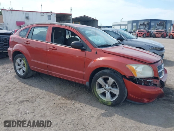 2010 Dodge Caliber Mainstreet z VIN 1B3CB3HA8AD598176, wystawiony jako IAAI lot #42090945 z przebiegiem 85 172 mil mil oraz . Historia ofert i sprzedaży dostępna na DreamBid. Obrazek 1.