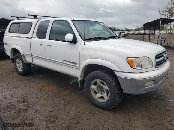 2001 Toyota Tundra Ltd with VIN 5TBBT48141S156876, listed as a Copart auction lot 51442315 with 279,776 mi miles and Clean Title. Bid and sale history available at carsss.com. Image 4.