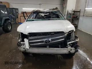 2006 Toyota Highlander z VIN JTEDW21AX60013815, wystawiony jako Copart lot #51011785 z przebiegiem 258 280 mil mil oraz Nie do naprawy • Non repairable. Historia ofert i sprzedaży dostępna na DreamBid. Obrazek 5.
