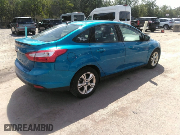2012 Ford Focus SE with VIN 1FAHP3F25CL182215, listed as a IAAI auction lot 42737165 with 230,825 mi miles and . Bid and sale history available at DreamBid. Image 4.