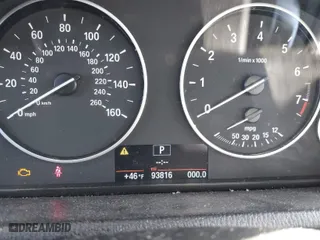 2015 BMW X3 xDrive28i with VIN 5UXWX9C52F0D53867, listed as a IAAI auction lot 42053215 with 93,816 mi miles. Bid and sale history available at carsss.com. Image 15.