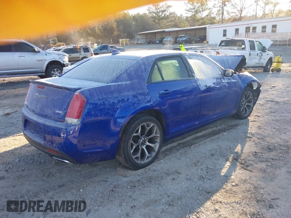 2018 Chrysler 300 with VIN 2C3CCABG0JH227386, listed as a IAAI auction lot 41185542 with 97,121 mi miles. Bid and sale history available at carsss.com. Image 4.