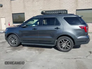 2019 Ford Explorer Sport with VIN 1FM5K8GTXKGA42549, listed as a IAAI auction lot 41548999 with 117,613 mi miles and . Bid and sale history available at carsss.com. Image 14.