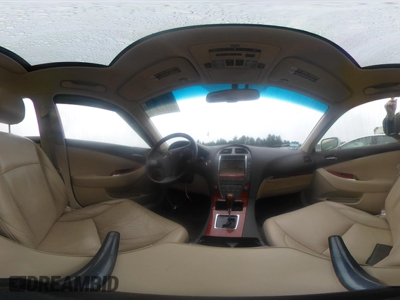 2012 Lexus ES 330 z VIN JTHBK1EG6C2490871, wystawiony jako IAAI lot #42508216 z przebiegiem 131 468 mil mil oraz . Historia ofert i sprzedaży dostępna na DreamBid. Obrazek 18.