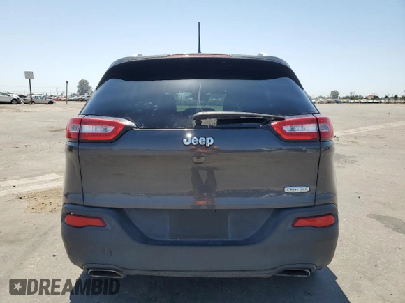2016 Jeep Cherokee 75th Anniversary с VIN 1C4PJLCS1GW217512, выставлен на аукционе Copart как лот 60060525 с пробегом 111 864 миль миль и Списание • Salvage title. История ставок и продаж доступна на DreamBid. Изображение 6.
