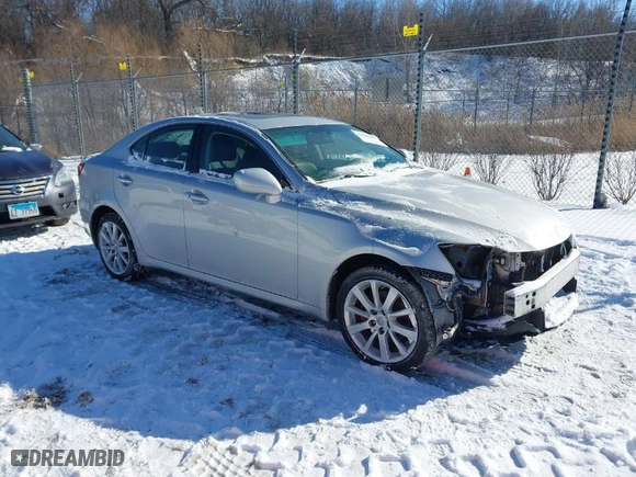 2008 Lexus IS 250 with VIN JTHCK262X85016943, listed as a IAAI auction lot 41581075 with 119,155 mi miles. Bid and sale history available at carsss.com. Image 1.