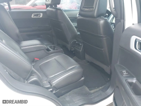 2014 Ford Explorer Limited with VIN 1FM5K8F84EGB74076, listed as a IAAI auction lot 41560599 with 186,258 mi miles. Bid and sale history available at carsss.com. Image 8.