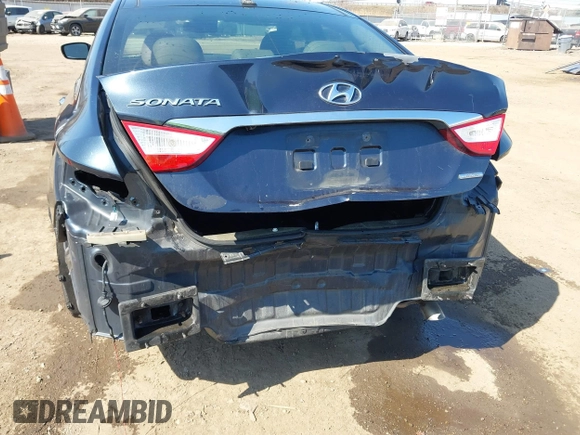 2012 Hyundai Sonata Limited with VIN 5NPEC4AC3CH347746, listed as a IAAI auction lot 41791713 with 307,370 mi miles and . Bid and sale history available at DreamBid. Image 6.