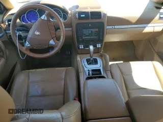 2004 Porsche Cayenne S z VIN WP1AB29P94LA75826, wystawiony jako Copart lot #57920545 z przebiegiem 193 245 mil mil oraz Szkody całkowita. Historia ofert i sprzedaży dostępna na DreamBid. Obrazek 8.