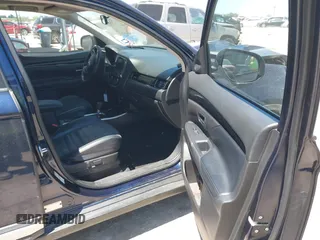 2019 Mitsubishi Outlander SE with VIN JA4AD3A38KZ007435, listed as a IAAI auction lot 42238791 with 103,169 mi miles and . Bid and sale history available at DreamBid. Image 5.