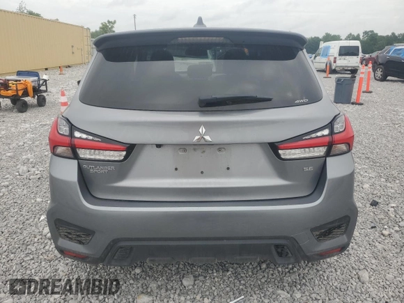 2021 Mitsubishi Outlander ES z VIN JA4ARUAU5MU032616, wystawiony jako Copart lot #60821475 z przebiegiem 81 920 mil mil oraz Szkoda całkowita • Salvage title. Historia ofert i sprzedaży dostępna na DreamBid. Obrazek 6.