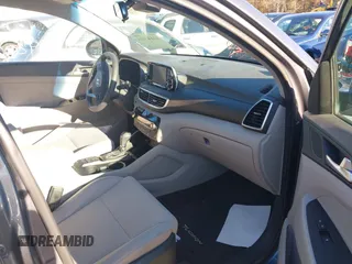 2019 Hyundai Tucson Ultimate with VIN KM8J3CAL9KU004559, listed as a IAAI auction lot 41142923 with 95,396 mi miles. Bid and sale history available at carsss.com. Image 5.