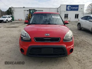 2013 Kia Soul ! with VIN KNDJT2A61D7624560, listed as a Copart auction lot 50807675 with 137,094 mi miles and Salvage Title. Bid and sale history available at carsss.com. Image 5.