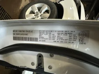 2023 Ram 1500 SLT z VIN 3C6RR7LG4PG678827, wystawiony jako Copart lot #55741925 z przebiegiem 47 266 mil mil oraz Szkoda całkowita • Salvage title. Historia ofert i sprzedaży dostępna na DreamBid. Obrazek 9.
