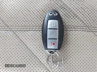 2009 Infiniti FX z VIN JNRAS18W39M152180, wystawiony jako IAAI lot #42226853 z przebiegiem 268 413 mil mil oraz . Historia ofert i sprzedaży dostępna na DreamBid. Obrazek 11.