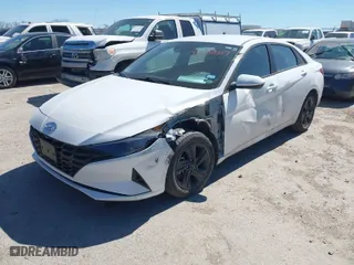 2021 Hyundai Elantra SEL with VIN 5NPLM4AG8MH013141, listed as a IAAI auction lot 41730217 with 75,651 mi miles. Bid and sale history available at carsss.com. Image 2.