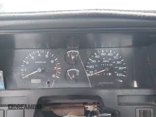 1993 Nissan Frontier z VIN 1N6SD11S4PC314694, wystawiony jako IAAI lot #42309600 z przebiegiem 144 741 mil mil oraz . Historia ofert i sprzedaży dostępna na DreamBid. Obrazek 7.