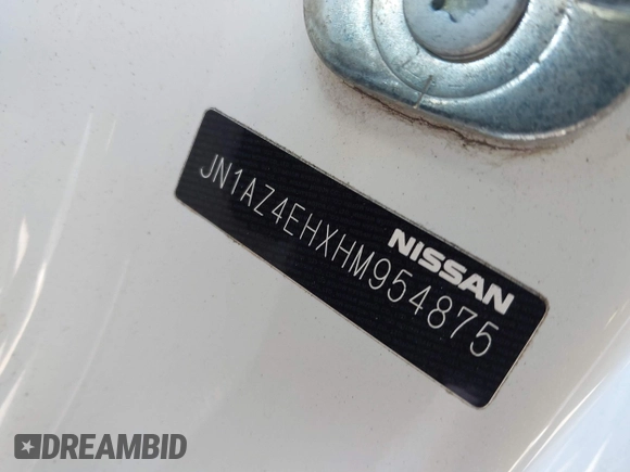 2017 Nissan 370Z with VIN JN1AZ4EHXHM954875, listed as a IAAI auction lot 41641554 with 101,093 mi miles. Bid and sale history available at carsss.com. Image 9.