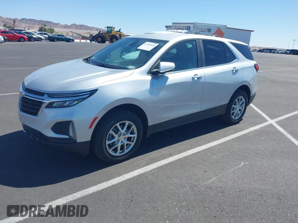 2022 Chevrolet Equinox LT with VIN 2GNAXTEV0N6134115, listed as a IAAI auction lot 41989096 with 118,688 mi miles. Bid and sale history available at carsss.com. Image 2.