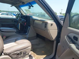 2003 GMC Yukon Denali z VIN 1GKEK63UX3J234604, wystawiony jako IAAI lot #42479968 z przebiegiem 319 855 mil mil oraz . Historia ofert i sprzedaży dostępna na DreamBid. Obrazek 5.