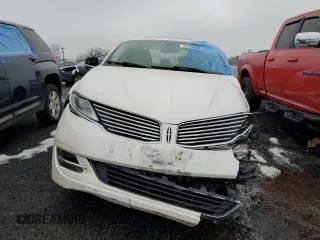 2013 Lincoln MKZ with VIN 3LN6L2G95DR805270, listed as a Copart auction lot 42072844 with Not Provided miles and Non Repairable. Bid and sale history available at DreamBid. Image 5.