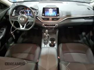 2025 Nissan Altima SV with VIN 1N4BL4DWXSN325210, listed as a Copart auction lot 85750634 with 7,429 mi miles and Clean Title. Bid and sale history available at DreamBid. Image 8.