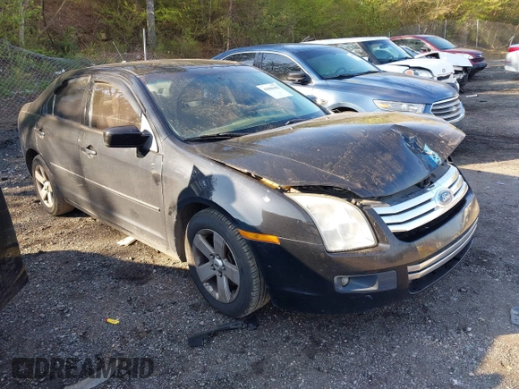 2007 Ford Fusion SE with VIN 3FAHP07177R224220, listed as a IAAI auction lot 41806182 with 295,244 mi miles. Bid and sale history available at carsss.com. Image 1.