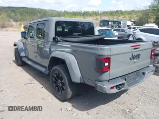 2022 Jeep Gladiator High Altitude with VIN 1C6HJTFG5NL114661, listed as a IAAI auction lot 41771986 with 42,696 mi miles and . Bid and sale history available at DreamBid. Image 3.