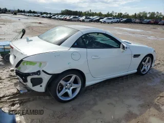 2012 Mercedes-Benz SLK-Class SLK 350 with VIN WDDPK5HAXCF041763, listed as a Copart auction lot 77385814 with 34,950 mi miles and Salvage Title. Bid and sale history available at carsss.com. Image 3.
