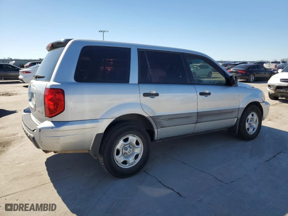 2004 Honda Pilot LX with VIN 2HKYF18124H548899, listed as a Copart auction lot 47863145 with 238,683 mi miles and Salvage Title. Bid and sale history available at carsss.com. Image 3.