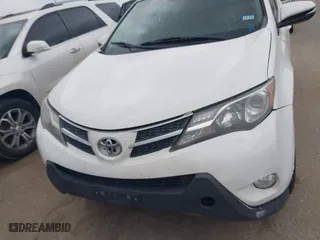 2014 Toyota RAV4 XLE with VIN 2T3WFREV3EW086537, listed as a IAAI auction lot 41940453 with 164,136 mi miles. Bid and sale history available at carsss.com. Image 10.