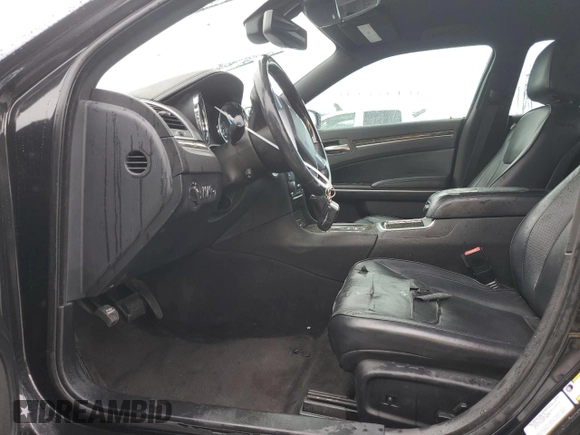 2011 Chrysler 300 with VIN 2C3CA6CT2BH564190, listed as a Copart auction lot 49009005 with 140,358 mi miles and Clean Title. Bid and sale history available at carsss.com. Image 7.