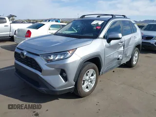 2021 Toyota RAV4 XLE with VIN 2T3W1RFV2MC172029, listed as a IAAI auction lot 41861810 with 78,024 mi miles. Bid and sale history available at carsss.com. Image 17.