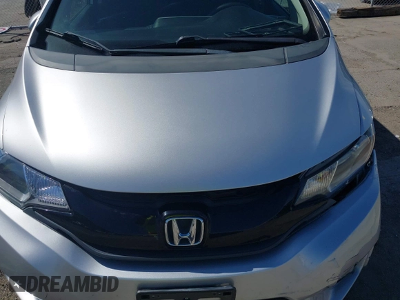 2015 Honda Fit LX z VIN 3HGGK5H51FM750102, wystawiony jako IAAI lot #42278830 z przebiegiem 121 855 mil mil oraz . Historia ofert i sprzedaży dostępna na DreamBid. Obrazek 10.