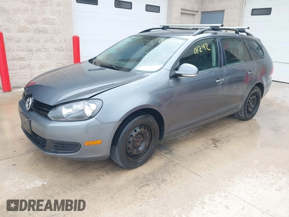 2013 Volkswagen Jetta SE with VIN 3VWPP7AJ5DM635466, listed as a IAAI auction lot 42501242 with 198,252 mi miles and . Bid and sale history available at DreamBid. Image 2.