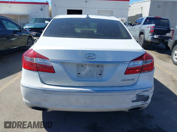 2013 Hyundai Genesis 3.8L with VIN KMHGC4DD4DU250393, listed as a IAAI auction lot 41854097 with 147,751 mi miles and . Bid and sale history available at DreamBid. Image 17.