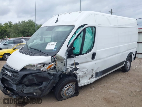 2025 Ram ProMaster Cargo with VIN 3C6MRVHG8SE548996, listed as a IAAI auction lot 42136697 with 3,166 mi miles and . Bid and sale history available at DreamBid. Image 16.
