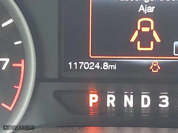 2015 Ford F-150 XLT with VIN 1FTEW1E83FFB17943, listed as a IAAI auction lot 41560117 with 117,024 mi miles. Bid and sale history available at carsss.com. Image 15.