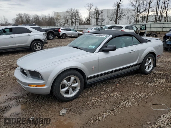 2007 Ford Mustang Deluxe with VIN 1ZVHT84N775223032, listed as a Copart auction lot 52597025 with 78,121 mi miles and Salvage Title. Bid and sale history available at carsss.com. Image 1.