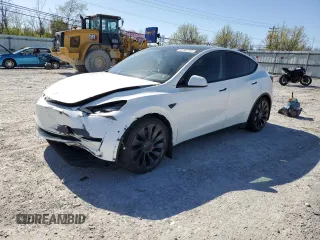 2021 Tesla Model Y Performance z VIN 5YJYGDEF7MF252788, wystawiony jako Copart lot #52242755 z przebiegiem 72 627 mil mil oraz Szkoda całkowita • Salvage title. Historia ofert i sprzedaży dostępna na DreamBid. Obrazek 1.