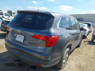 2016 Honda Pilot EX with VIN 5FNYF5H35GB051034, listed as a IAAI auction lot 40572529 with 116,859 mi miles. Bid and sale history available at carsss.com. Image 4.