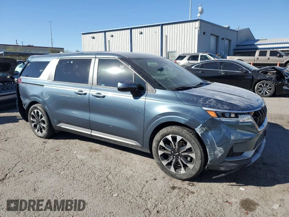 2022 Kia Carnival EX with VIN KNDNC5H32N6072329, listed as a Copart auction lot 77472514 with 25,909 mi miles and Salvage Title. Bid and sale history available at carsss.com. Image 4.