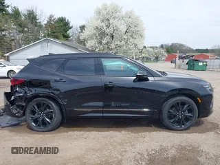 2020 Chevrolet Blazer RS z VIN 3GNKBERS6LS713381, wystawiony jako IAAI lot #41995633 z przebiegiem 54 869 mil mil oraz . Historia ofert i sprzedaży dostępna na DreamBid. Obrazek 13.