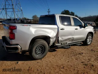 2021 Chevrolet Silverado 1500 Custom with VIN 1GCPYBEK8MZ119462, listed as a Copart auction lot 41653815 with 62,724 mi miles and Salvage Title. Bid and sale history available at carsss.com. Image 3.