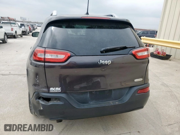 2018 Jeep Cherokee Latitude Plus с VIN 1C4PJLLB6JD621795, выставлен на аукционе Copart как лот 50989815 с пробегом 107 531 миль миль и Списание • Salvage title. История ставок и продаж доступна на DreamBid. Изображение 6.