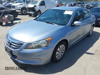 2011 Honda Accord LX z VIN 1HGCP2F33BA024538, wystawiony jako IAAI lot #42267599 z przebiegiem 142 787 mil mil oraz . Historia ofert i sprzedaży dostępna na DreamBid. Obrazek 2.