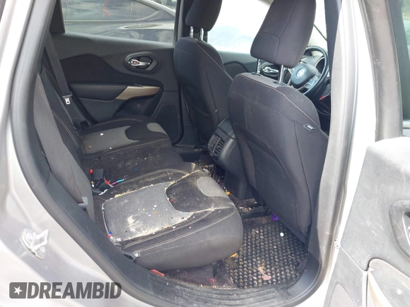 2018 Jeep Cherokee Latitude с VIN 1C4PJMCX0JD550224, выставлен на аукционе IAAI как лот 42181466 с пробегом 107 944 миль миль и . История ставок и продаж доступна на DreamBid. Изображение 8.