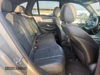 2019 Mercedes-Benz GLC 300 z VIN WDC0G4JB2KV146418, wystawiony jako Copart lot #60800515 z przebiegiem Nie podano mil oraz Czysty tytuł • Clean title. Historia ofert i sprzedaży dostępna na DreamBid. Obrazek 11.