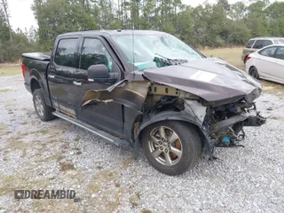 2018 Ford F-150 XL with VIN 1FTEW1C5XJFC69820, listed as a IAAI auction lot 41531952 with 1 mi miles. Bid and sale history available at carsss.com. Image 1.
